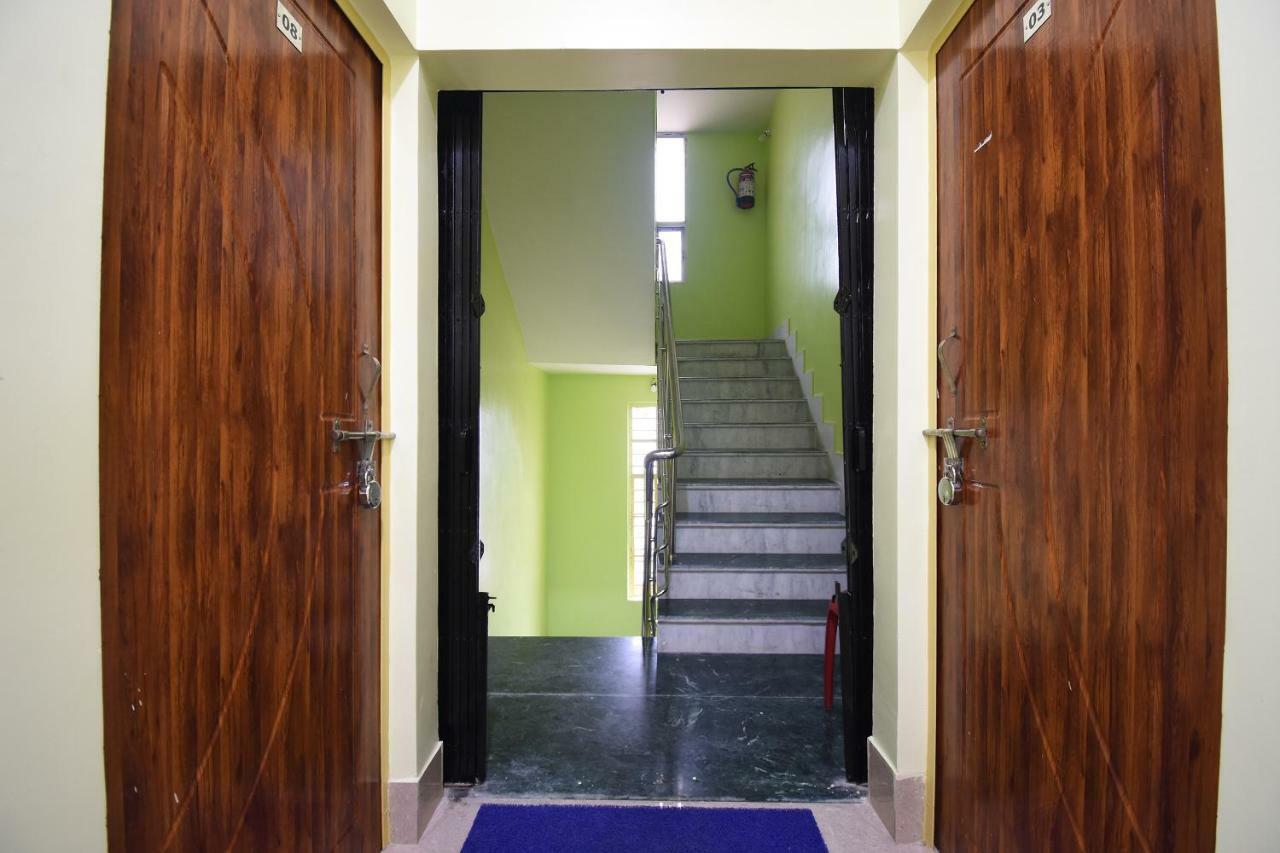 Oyo 43461 Atithya Guest House Sri Niketan Екстер'єр фото